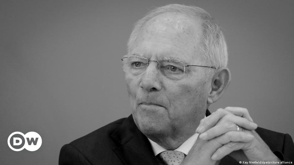 Deneyimli Alman Siyasetçi Schäuble Vefat Etti