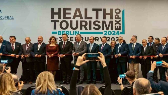 Türk Hastaneleri ve Klinikleri, 2. Berlin Sağlık Turizmi Fuarı’nda Büyük İlgiyle Karşılandı