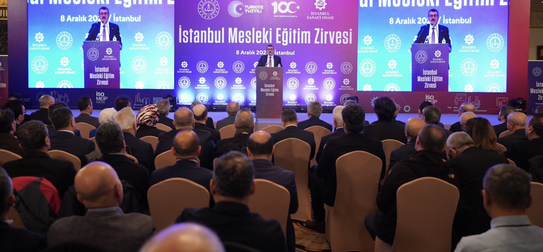 BAKAN YUSUF TEKİN, İSTANBUL MESLEKİ EĞİTİM ZİRVESİ