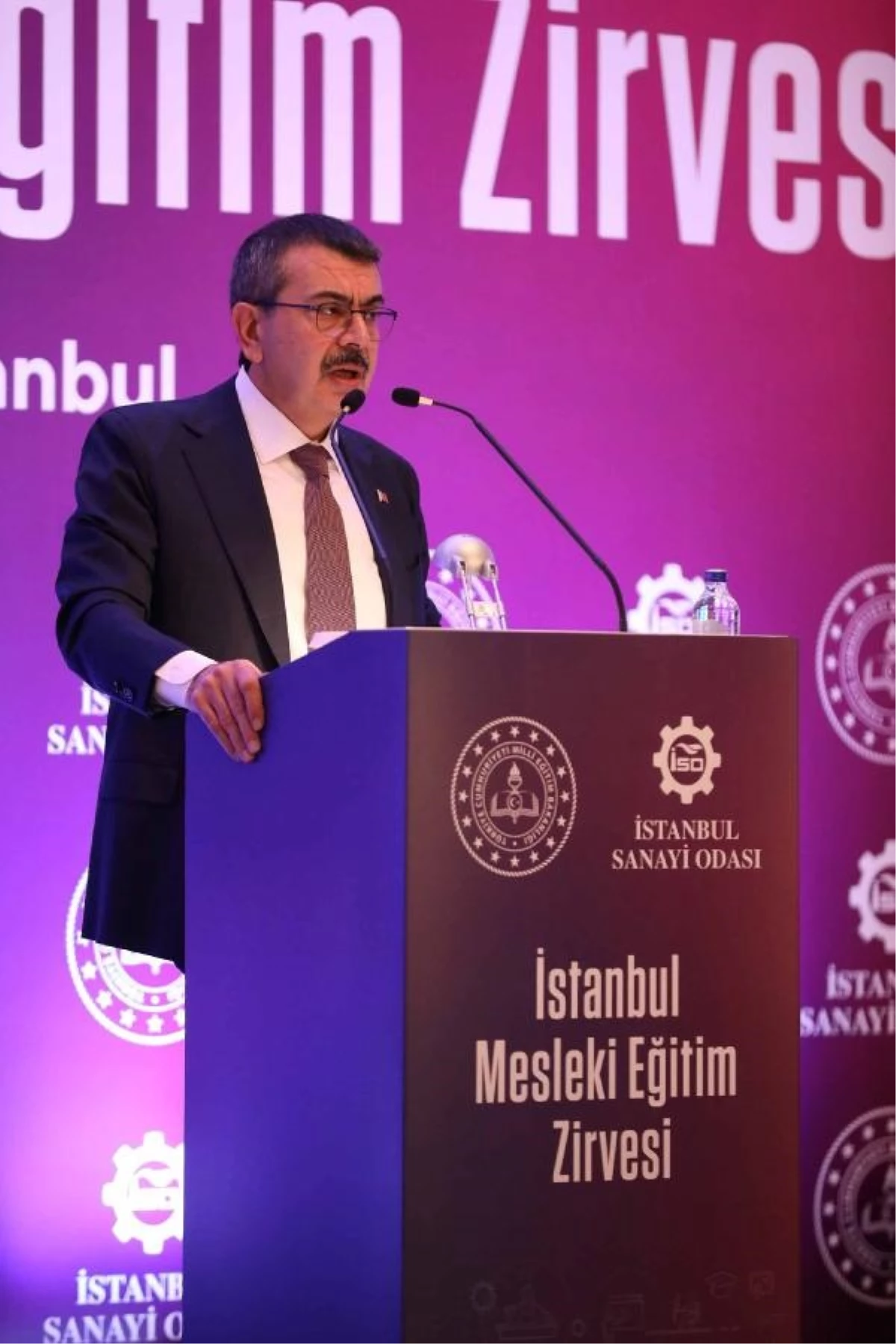 Milli Eğitim Bakanı Yusuf Tekin, Mesleki Eğitim Zirvesi’nde Vizyonunu Paylaştı