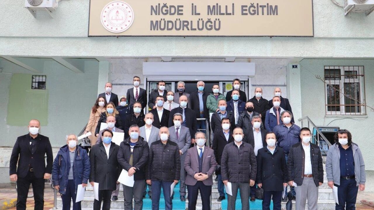 Niğde İl Milli Eğitim Müdürlüğü ve Türk Böbrek Vakfı İş Birliğiyle Sağlık Eğitimleri Başlıyor - Kayseri Haberler