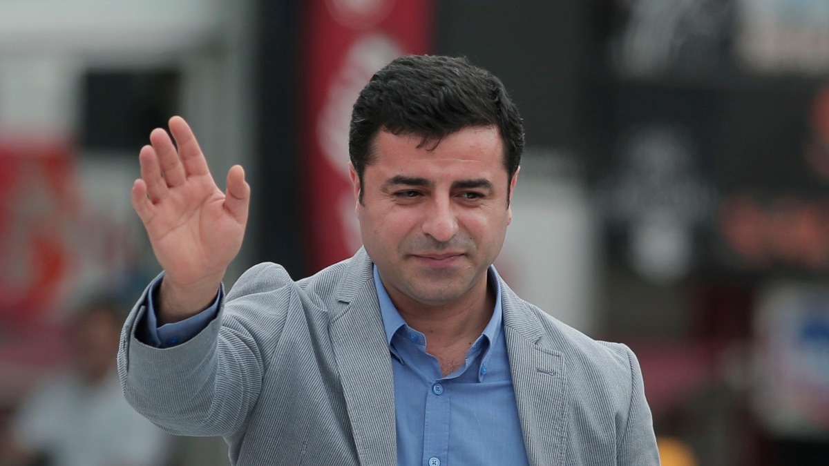 Selahattin Demirtaş’ın siyasetten çekilme kararı: Ne anlama geliyor?