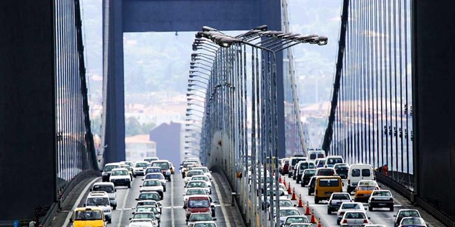 İstanbul'da 'Büyük Eğitim Mitingi' nedeniyle yarın bazı yollar trafiğe kapatılacak - Memurlar