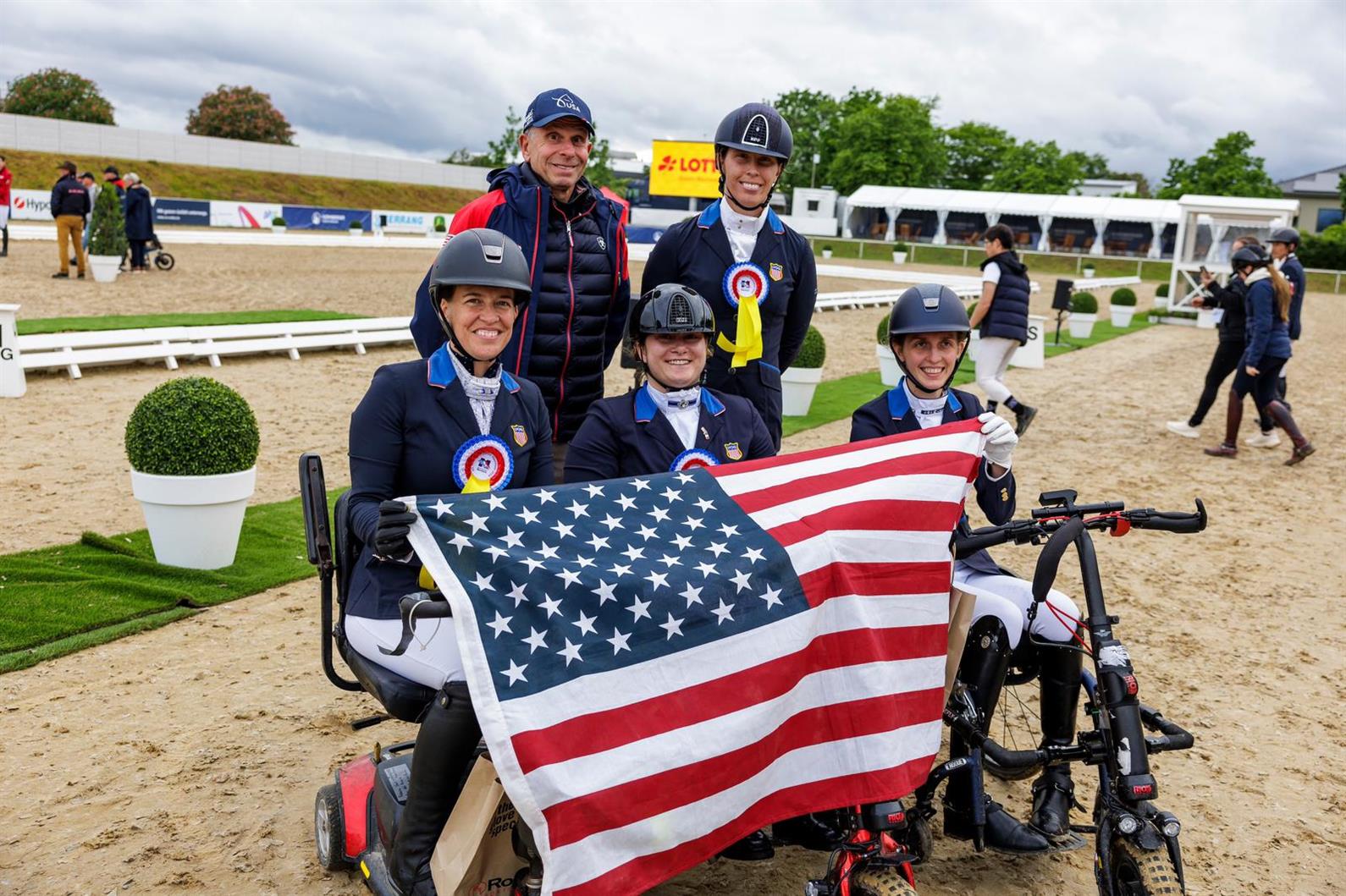 Perrigo ABD Para Dressage Takımı Mannheim CPEDI3* Yarışında Üstün Performanslar Sergiliyor – Amerika Binicilik Federasyonu