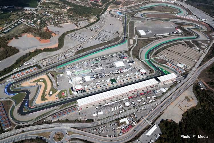 Turquia busca retorno ao calendário da F1 em 2026 com nova gestão para o Circuito de Istambul Park.