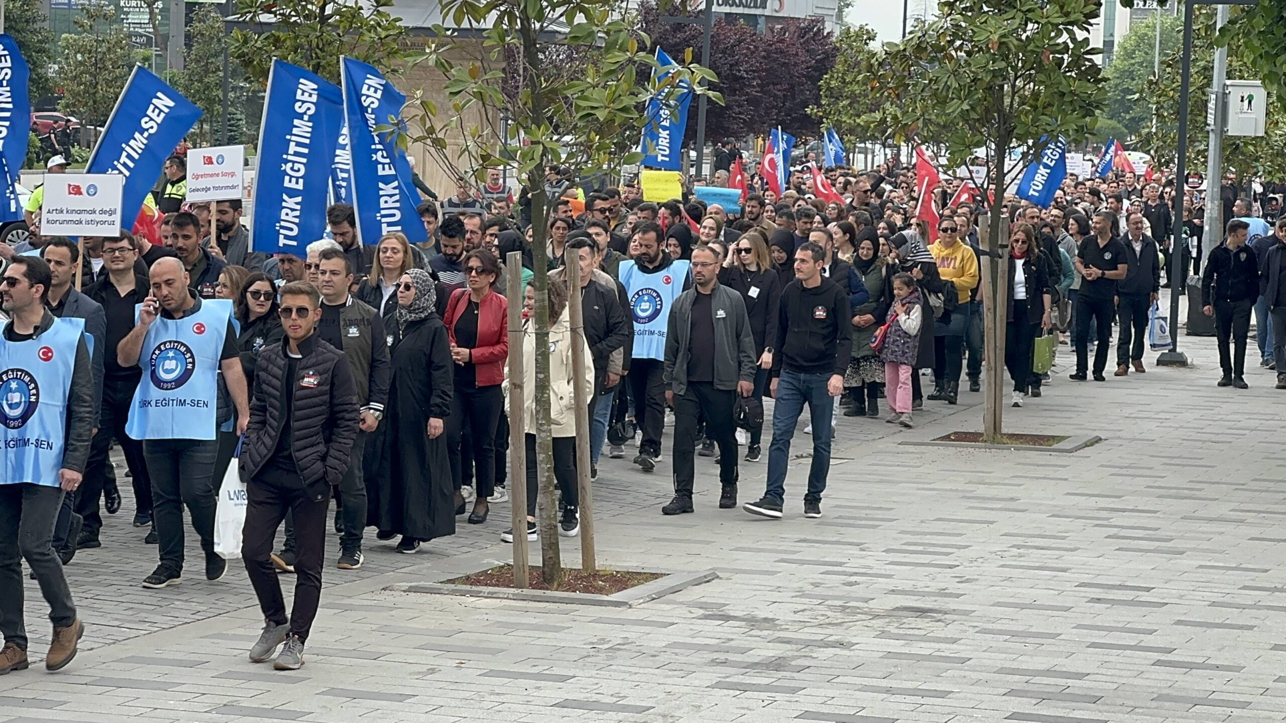 Educators strike across Turkey in wake of teacher's murder - bianet