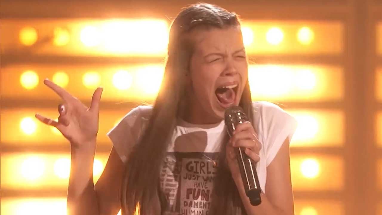 'AGT': 14-Year-Old Singer Courtney Hadwin Delivers Her Most Confident Performance Yet in the Finals - Entertainment Tonight