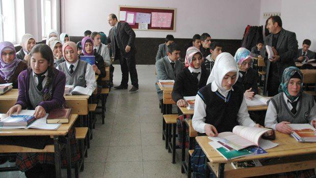 -‘İmam Hatip Liseleri Sayısını 440’tan 1017’ye Çıkaran Karar – Hürriyet