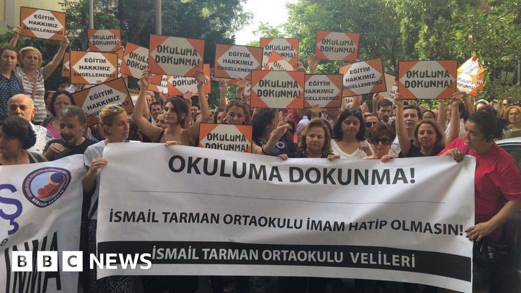 Turkish students fear assault on secular education - BBC.com