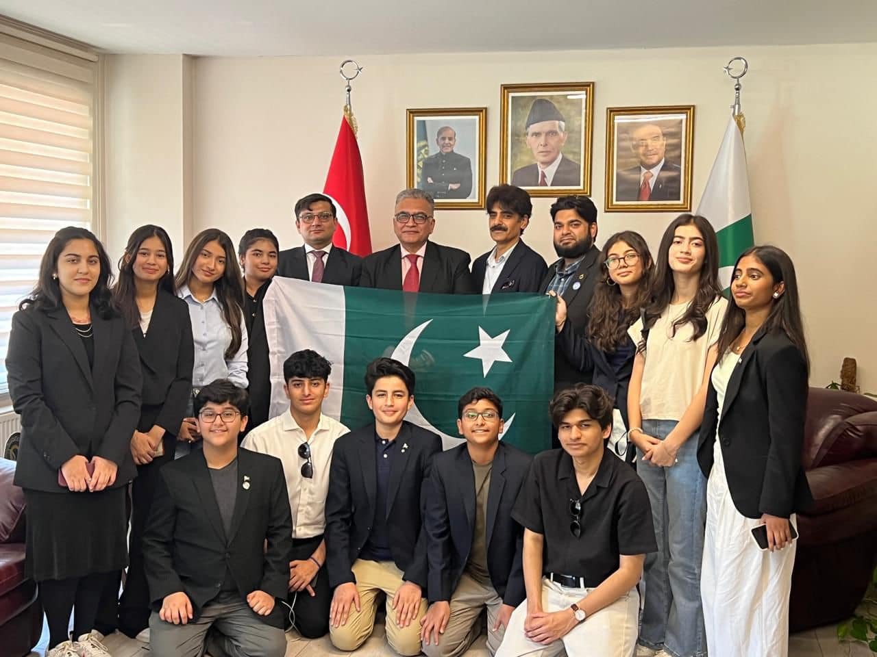 Nine Pakistani students win honours in Istanbul's prestigious MUN competition - The Express Tribune