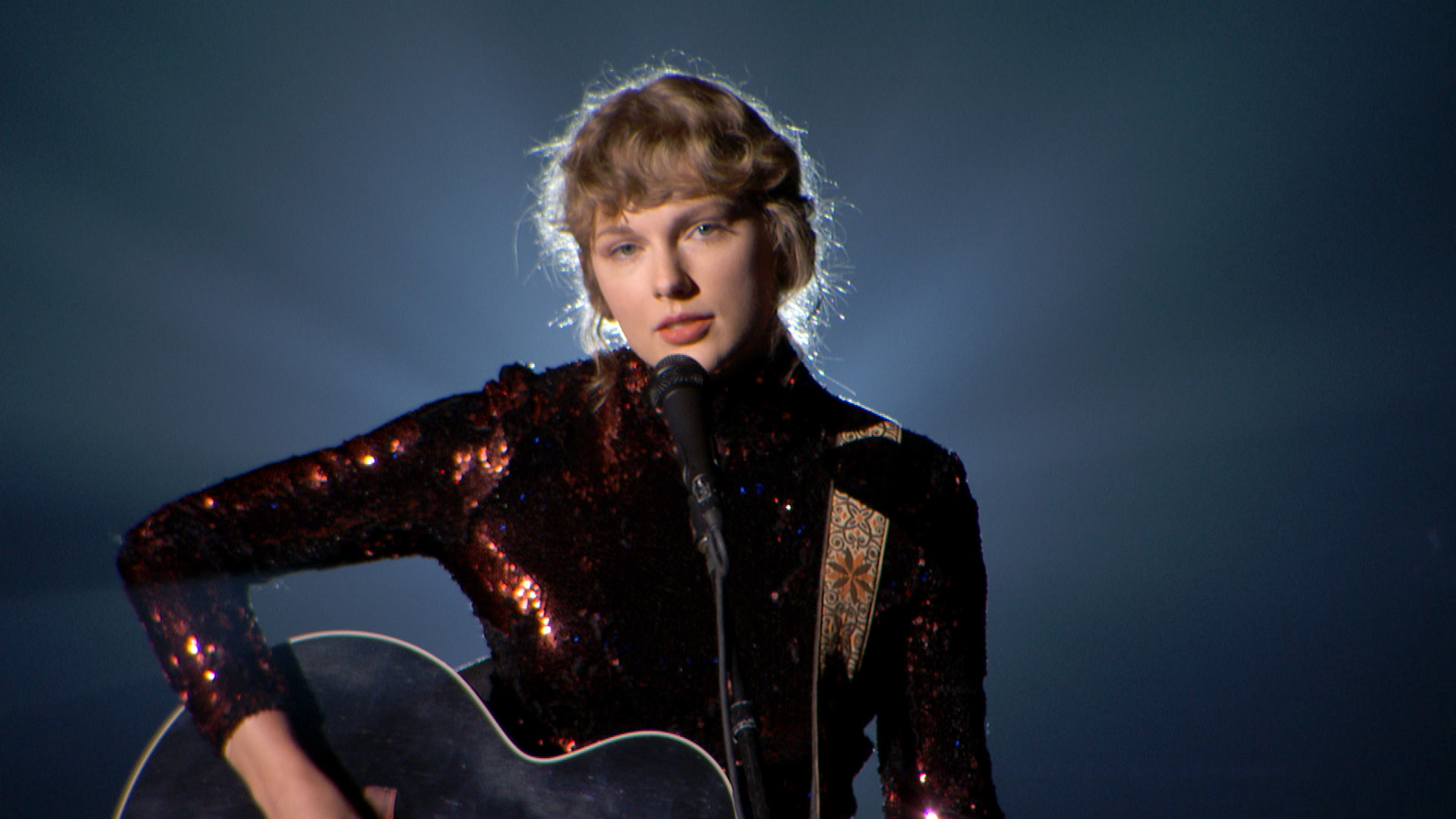 The Internet Reacts To Taylor Swift's Evermore - The List