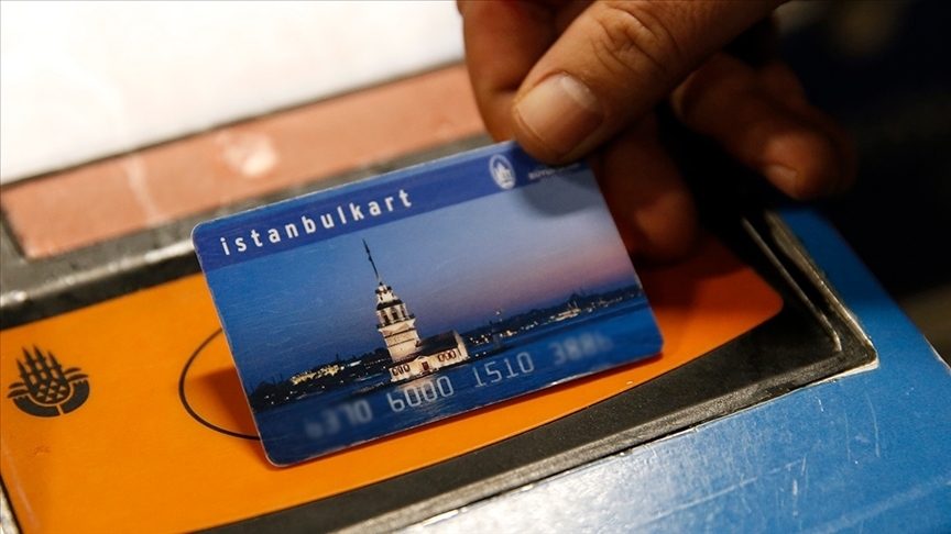 Istanbul introduces age limit for student discount on Istanbulkart - Türkiye Today